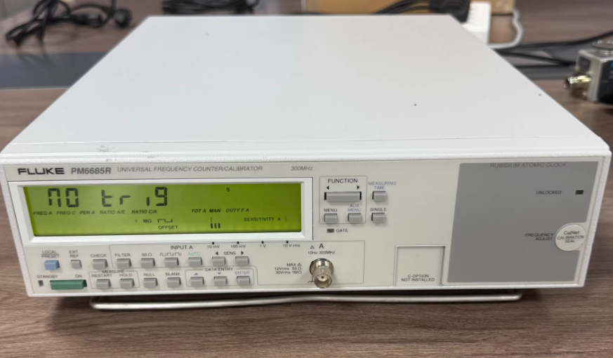 ��»�� PM6685R ��Ƶ��/У׼��/FLUKE����ͼ