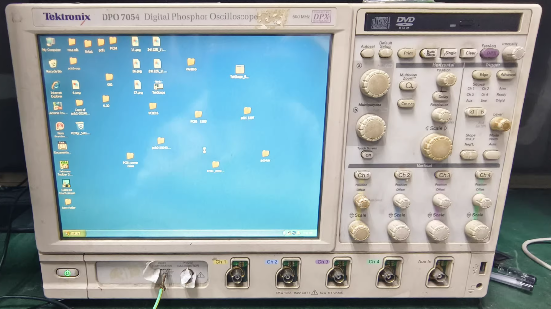Tektronix DPO7054 ����ӫ��ʾ����/Tektronix����ͼ