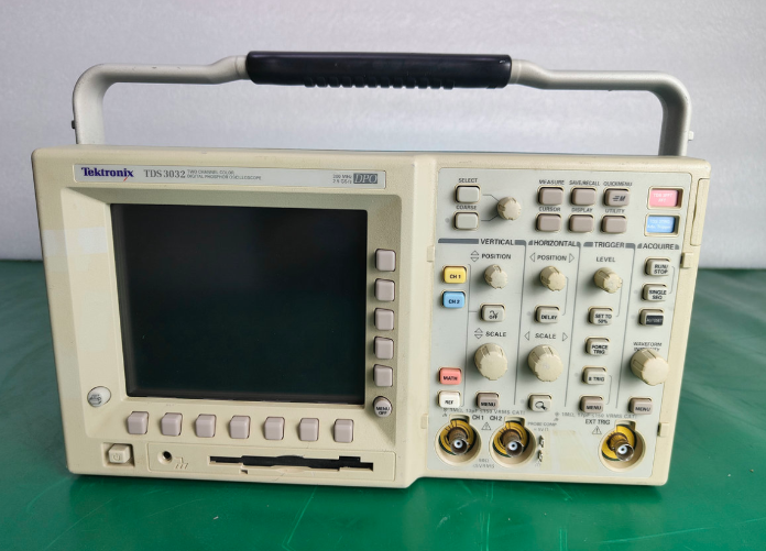 ���ۡ�����|Tektronix TDS3032 ʾ���� /Tektronix����ͼ