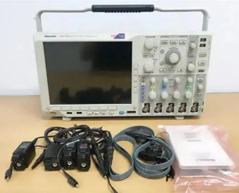 Tektronix MSO4054 źʾ/Tektronixͼ