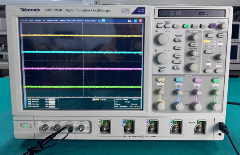 Tektronix DPO7354C ����ӫ��ʾ����/Tektronix����ͼ