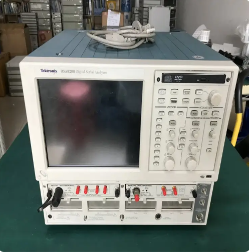 ̩��(Tektronix)DSA8200����ʾ����/Tektronix����ͼ