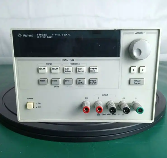 ���ۡ����� | Keysight E3632A 120W ��·˫���̿ɱ��̨ʽֱ����Դ/Keysight����ͼ
