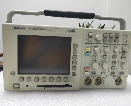 ���ۡ����� | ̩�� (Tektronix) TDS3032 300MHz ˫ͨ������ӫ��ʾ����/Tektronix����ͼ
