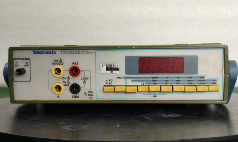 ���ۡ����� | Tektronix ̩�� CDM250 3½ λ������̨ʽ�������ñ�/Tektronix����ͼ