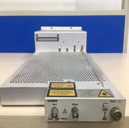 ���ۡ����� | �ǵ¿Ƽ� 81682A �ɵ�г����Դ S/C ���ι�Ŵ�����Դ�������Թ�Դ/Keysight����ͼ