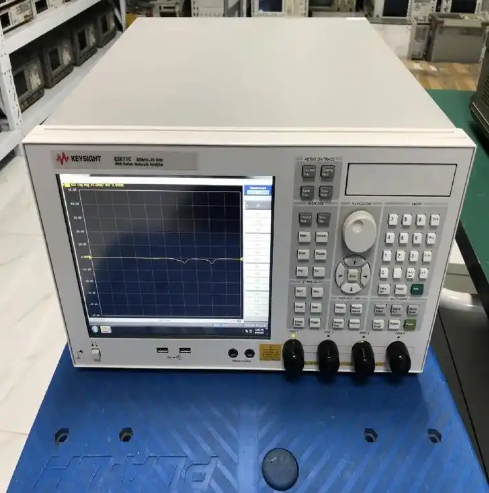 ���ۡ����ޣ��ǵ¿Ƽ� (Keysight) E5071C ʸ�����������/Keysight����ͼ