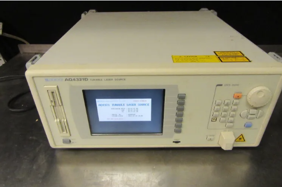 ���ۡ����ޣ����� (ANDO) AQ4321D �ɵ�г����Դ/ANDO����ͼ