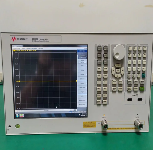 ���ۡ����ޣ��ǵ¿Ƽ� (Keysight) E5061B ʸ�����������/Keysight����ͼ
