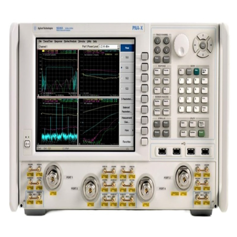���ۡ����ޣ��ǵ¿Ƽ� (Keysight) N5245B 4 �˿����������/Keysight����ͼ