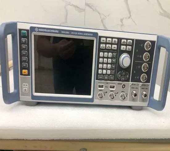���ۡ����ޣ��޵���ʩ�ߴ� (R&S) SMW200A‑44G ʸ���źŷ�����/R&S����ͼ