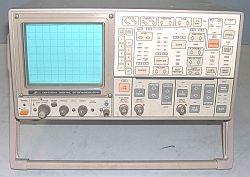 100MHz ʾ/IWATSUͼ