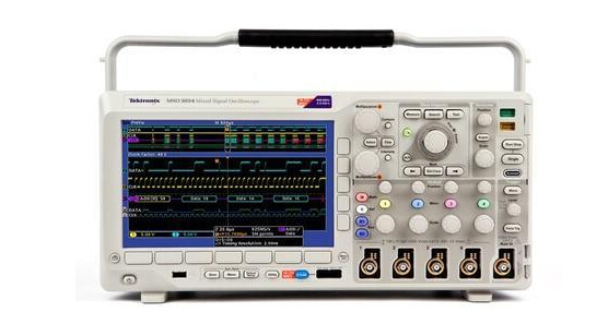 Tektronix MSO4102B źʾ /Tektronixͼ